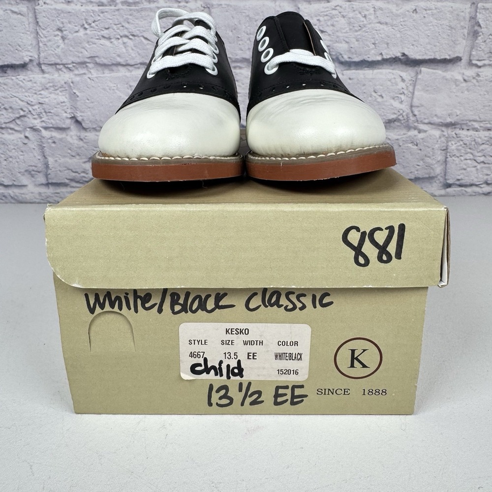 Kesco Classic White Black Saddle Shoes Leather Oxford Uniform 4667 Girls 13.5 EE - Picture 5 of 8